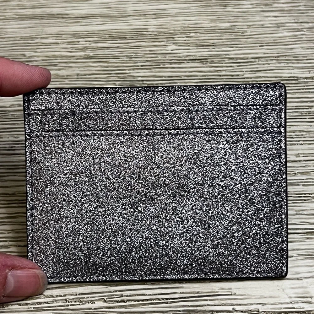 ♠️Kate Spade♠️ LIKE NEW!! Glittery Silver Card Holder